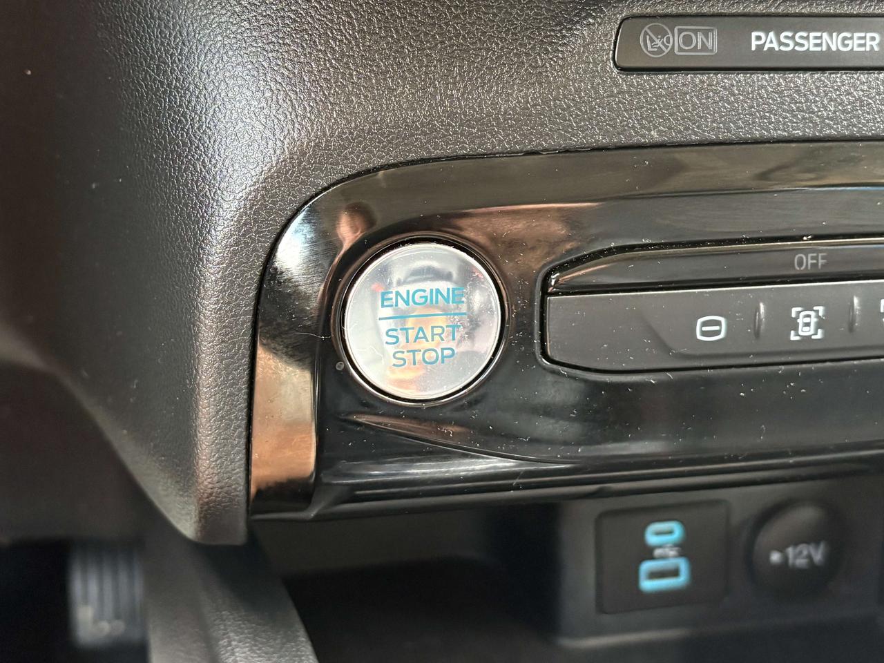 2023 Ford Escape PHEV Photo
