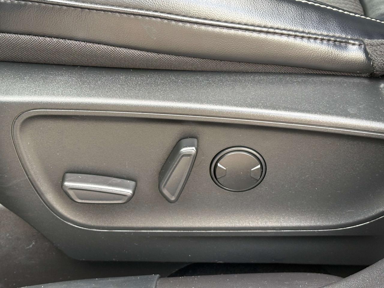 2023 Ford Escape PHEV Photo