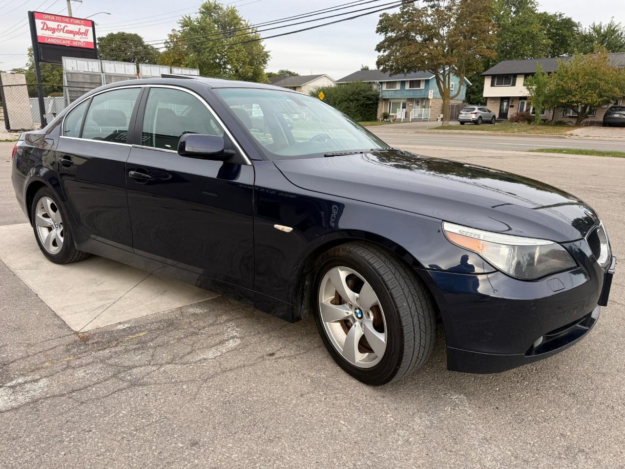 2005 BMW 5 Series 4dr Sdn 530i Photo