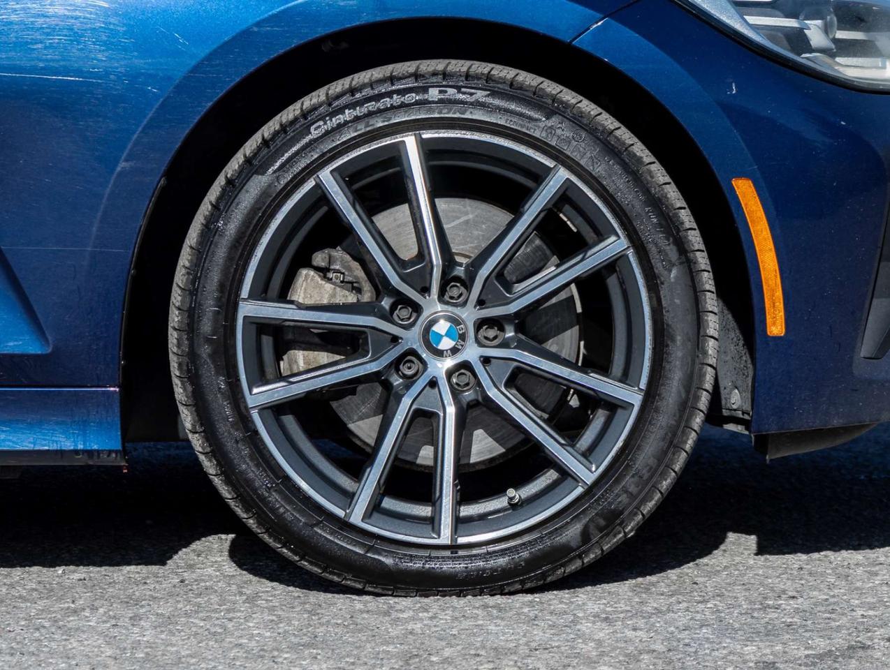 2020 BMW 3 Series 330i xDrive North America, Nav, Camera Photo3
