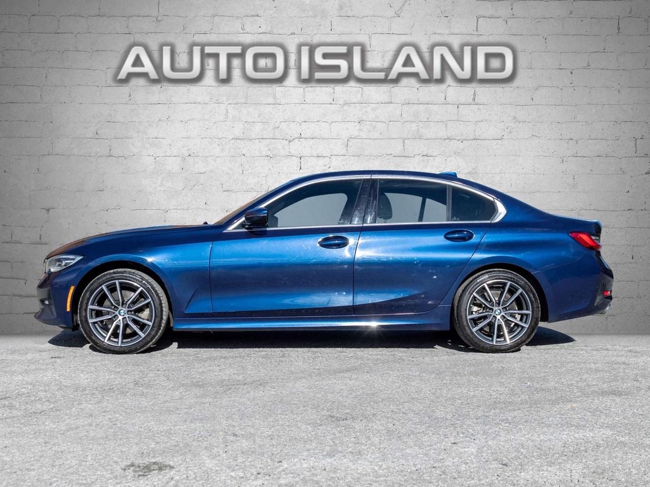 2020 BMW 3 Series 330i xDrive North America, Nav, Camera Photo