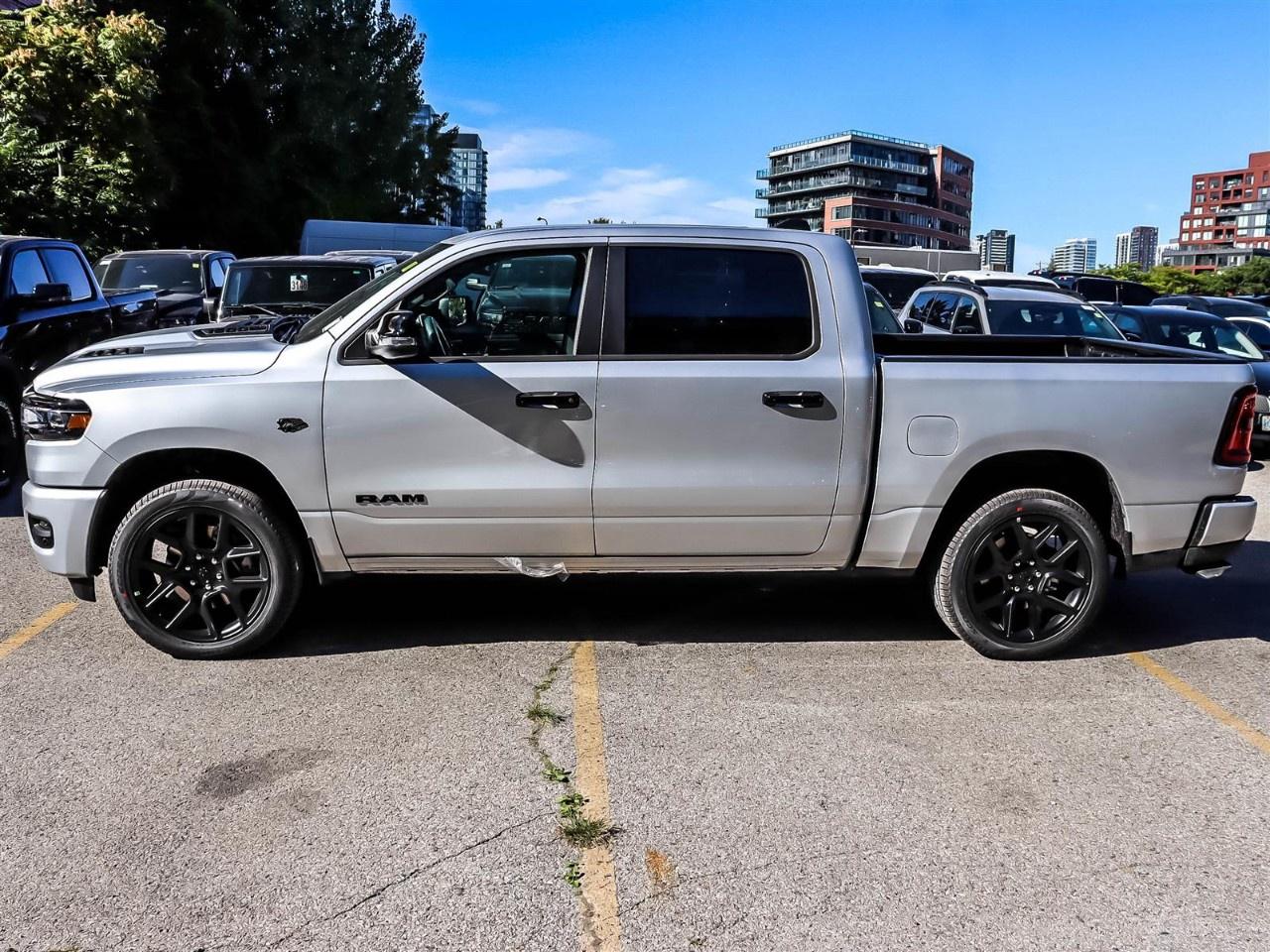 2027 RAM 1500 SPORT 4X4 CREW CAB 5'7" BOX Photo