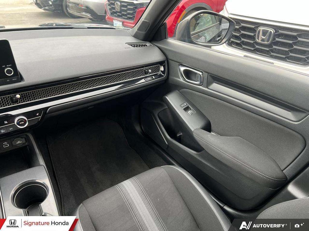 2022 Honda Civic Sport Photo