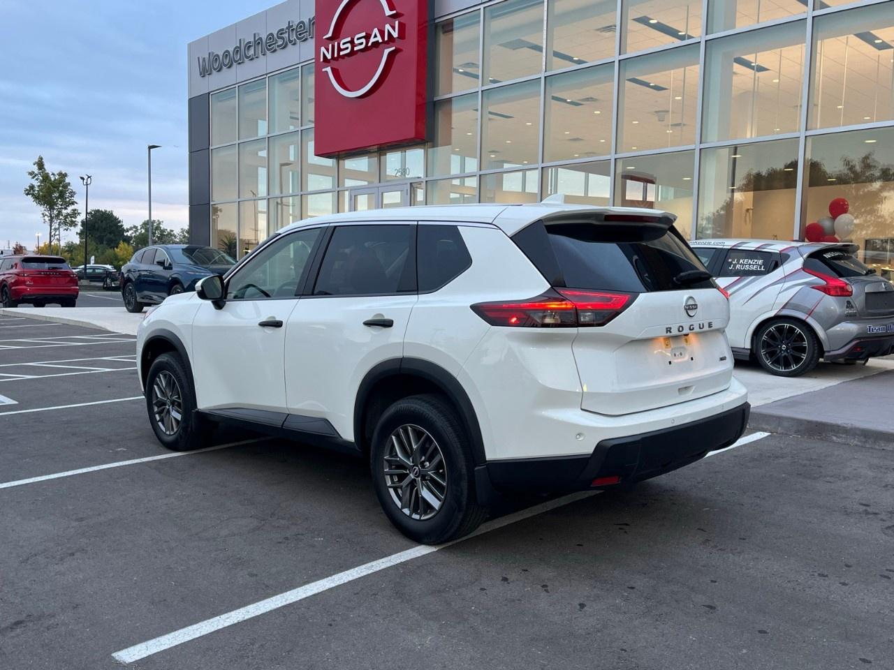 2025 Nissan Rogue AWD S Photo