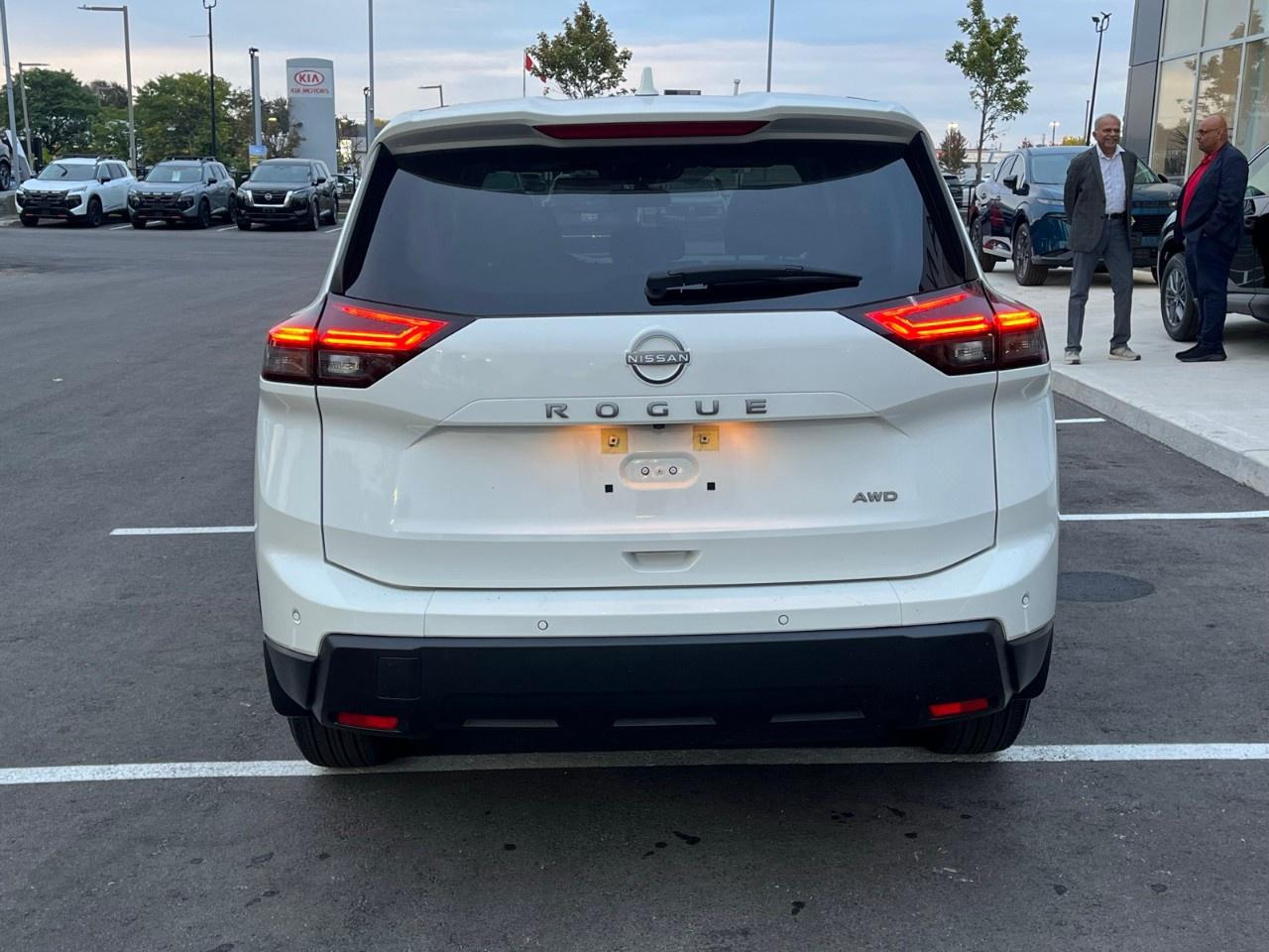 2025 Nissan Rogue AWD S Photo