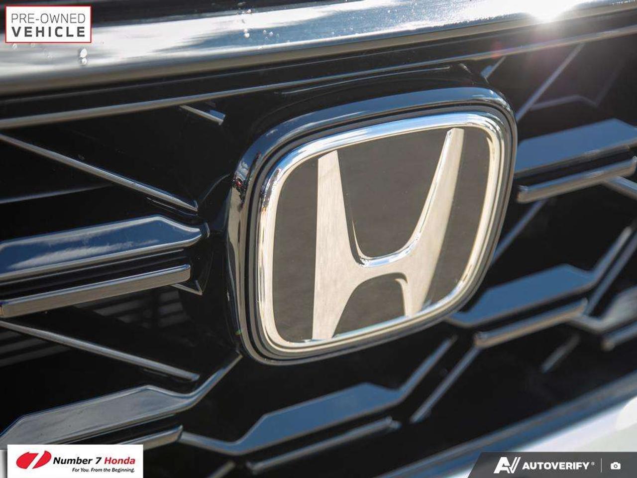 2025 Honda CR-V Touring *EXTENDED POWERTRAIN WARRANTY*NO REPORTED ACCIDENTS Photo