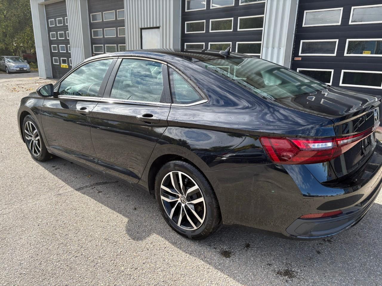 2026 Volkswagen Jetta Comfortline 4dr Sedan Photo