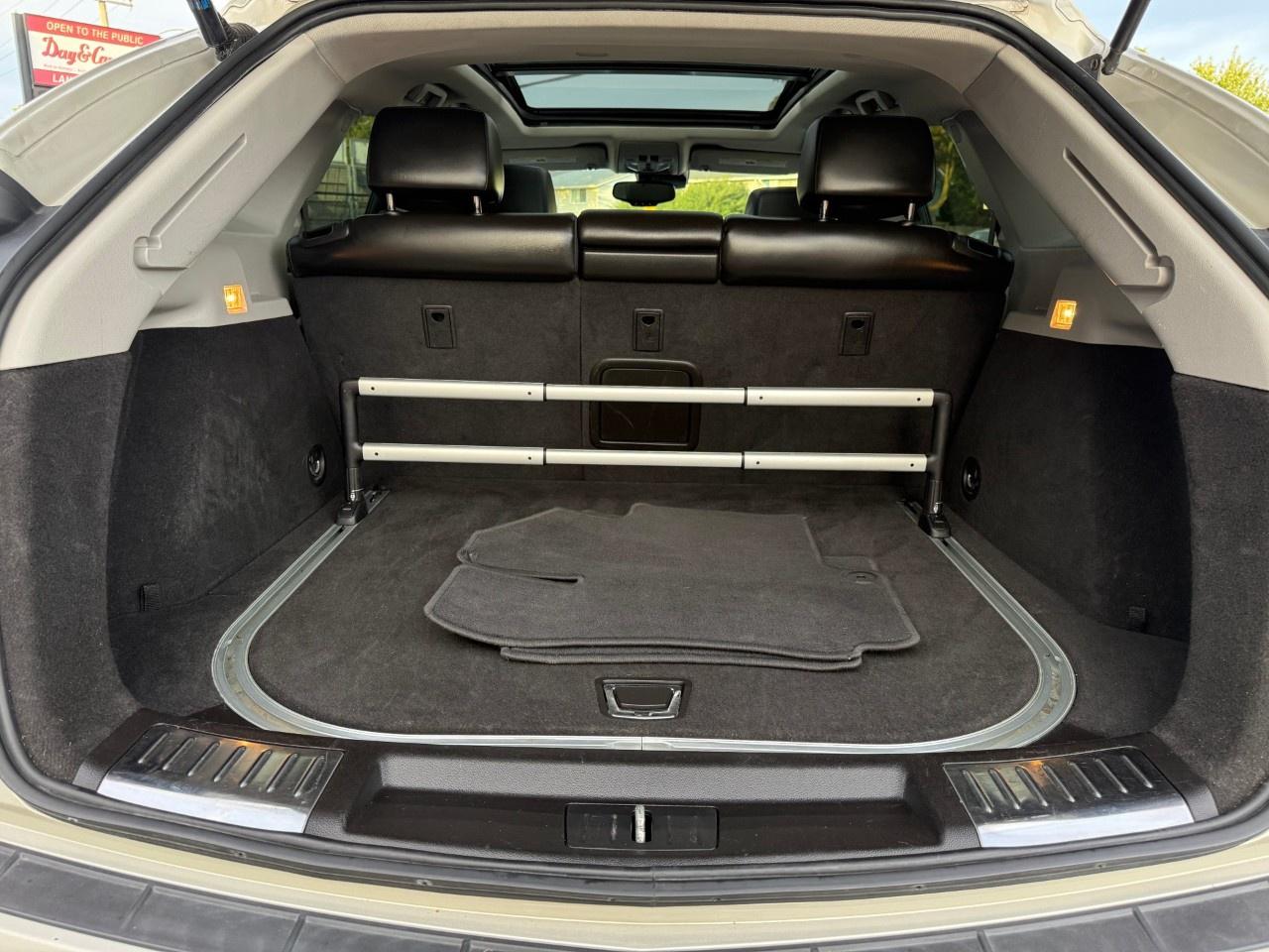 2013 Cadillac SRX AWD 4DR LUXURY Photo