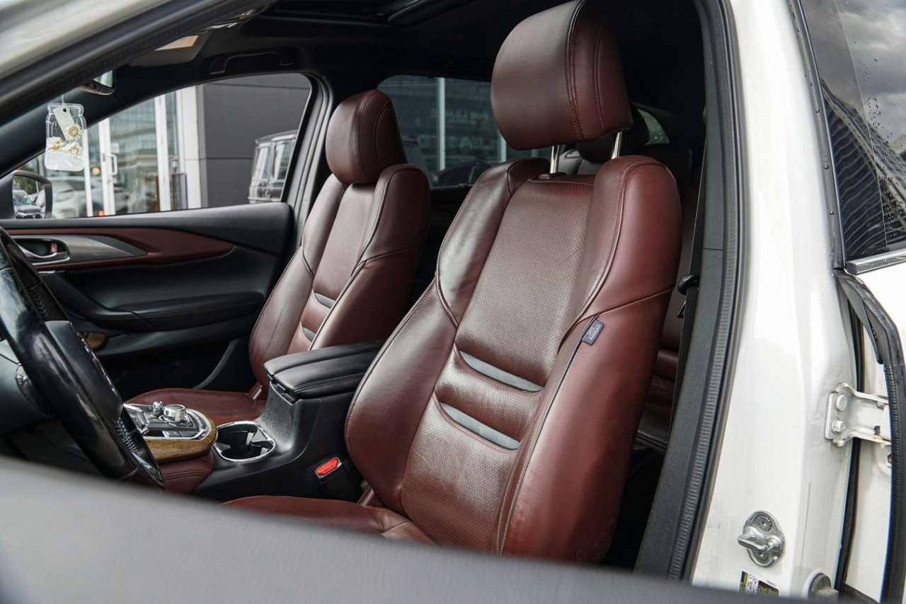 2016 Mazda CX-9 AWD 4dr Signature Photo