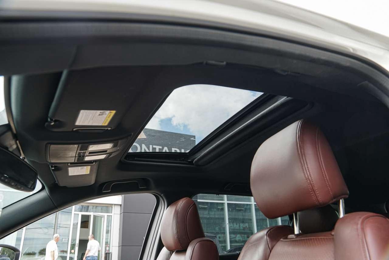 2016 Mazda CX-9 AWD 4dr Signature Photo