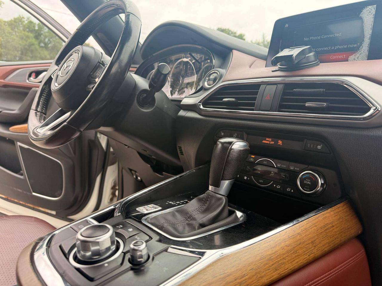 2016 Mazda CX-9 AWD 4dr Signature Photo