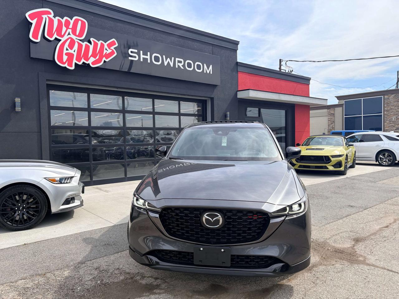 2022 Mazda CX-5 Sport AWD   New Tires   Leather   Sunroof   Bose Photo4