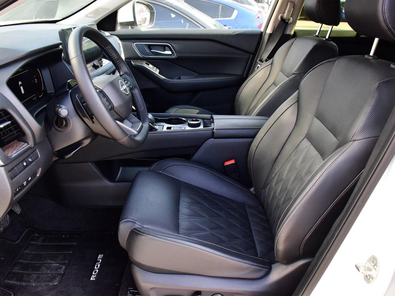 2025 Nissan Rogue Platinum 4dr All-Wheel Drive Sport Utility Photo