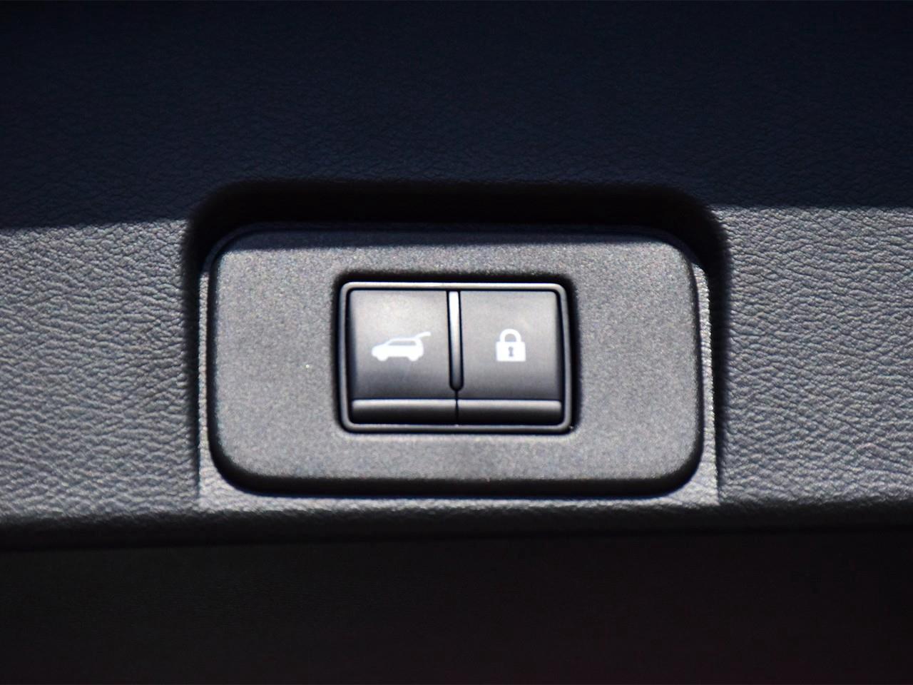 2025 Nissan Rogue Platinum 4dr All-Wheel Drive Sport Utility Photo