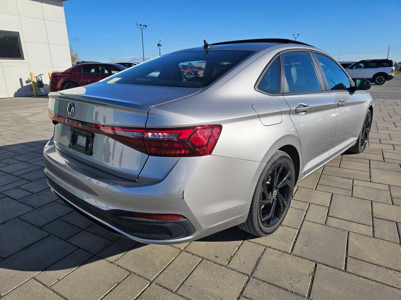 2025 Volkswagen Jetta Comfortline 4dr Sedan Photo