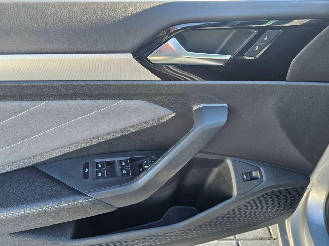 2025 Volkswagen Jetta Comfortline 4dr Sedan Photo