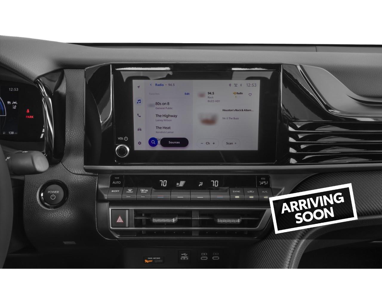 2027 Toyota Camry Hybrid  Photo
