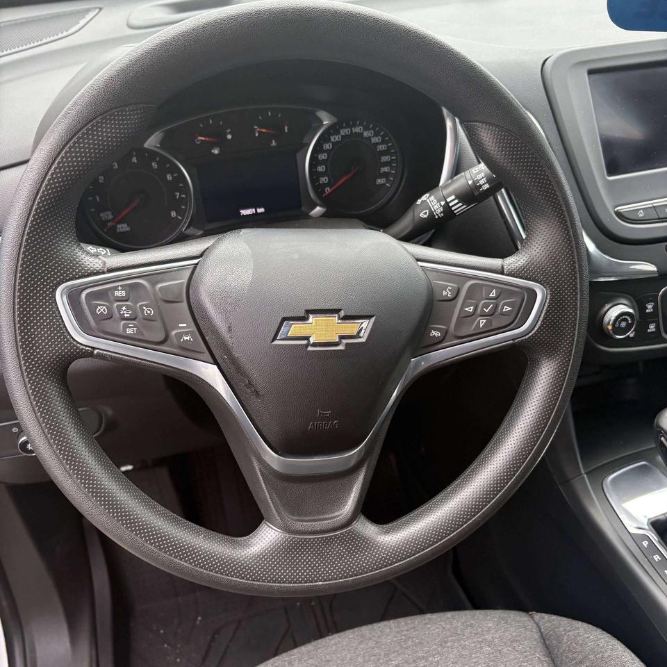 2022 Chevrolet Equinox LT FWD   Clean Carfax Photo