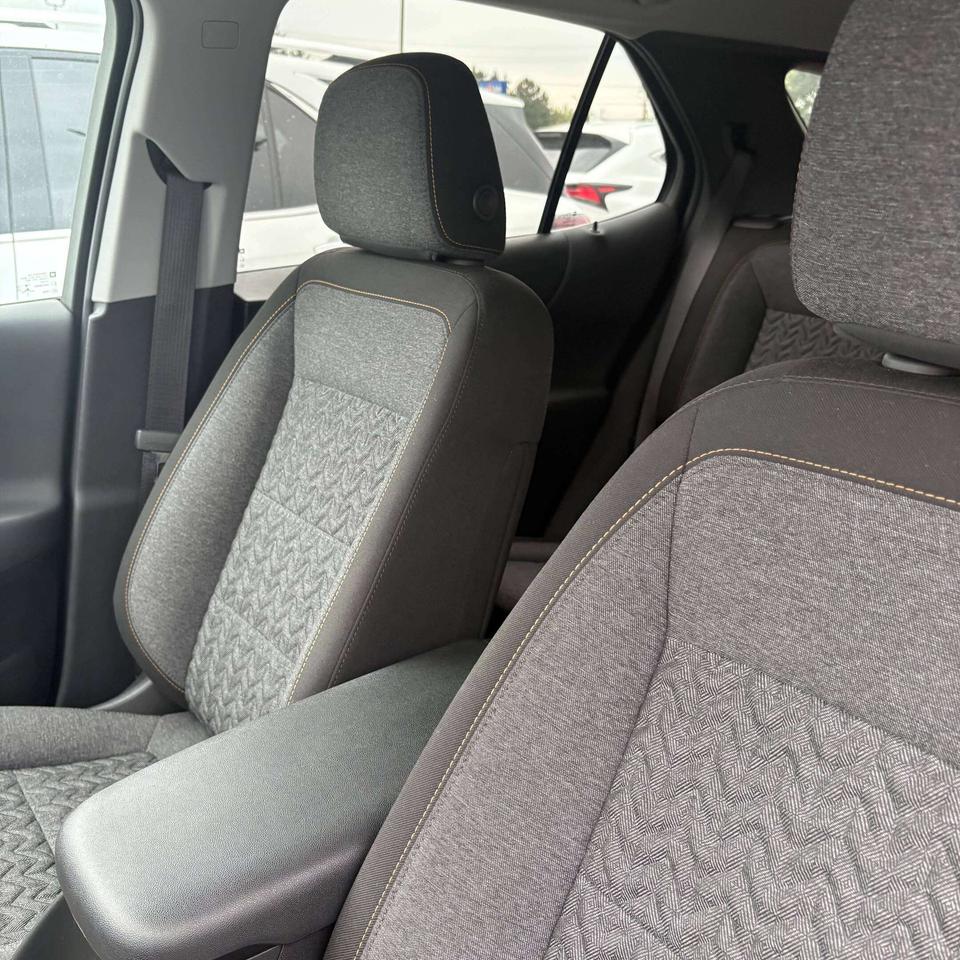 2022 Chevrolet Equinox LT FWD   Clean Carfax Photo