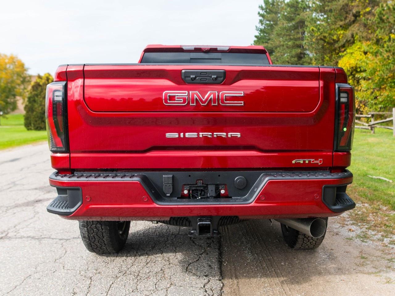 2026 GMC SIERRA 2500HD Crew Cab Standard Box 4-Wheel Drive AT4 Photo