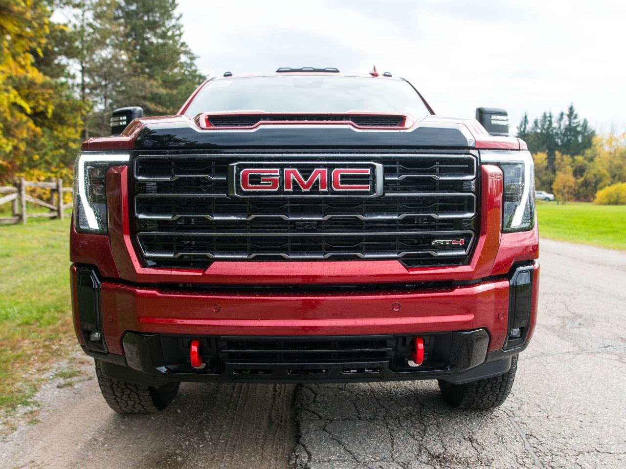 2026 GMC SIERRA 2500HD Crew Cab Standard Box 4-Wheel Drive AT4 Photo