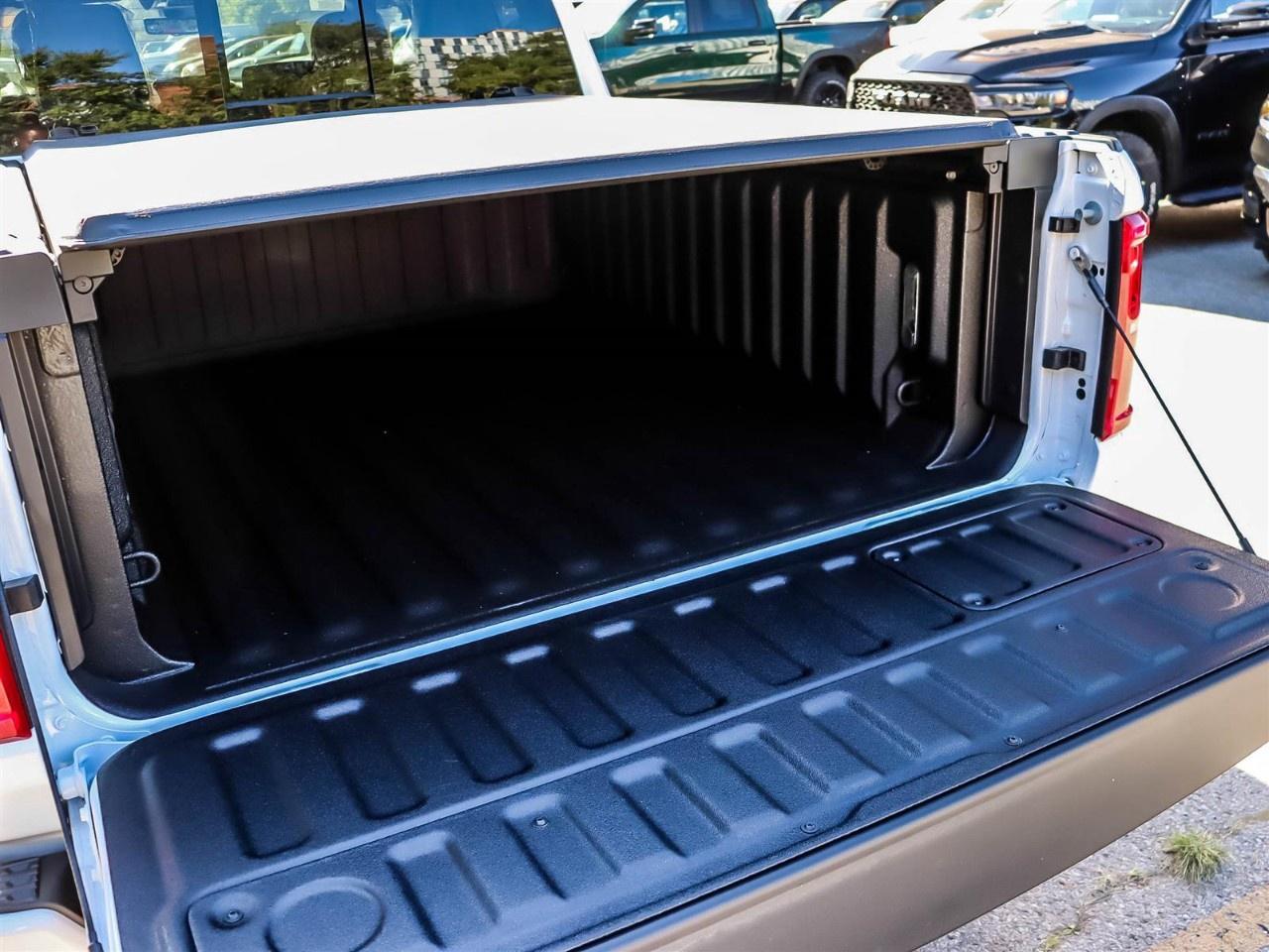 2027 RAM 1500 Limited 4x4 Crew Cab 5'7" Box Photo
