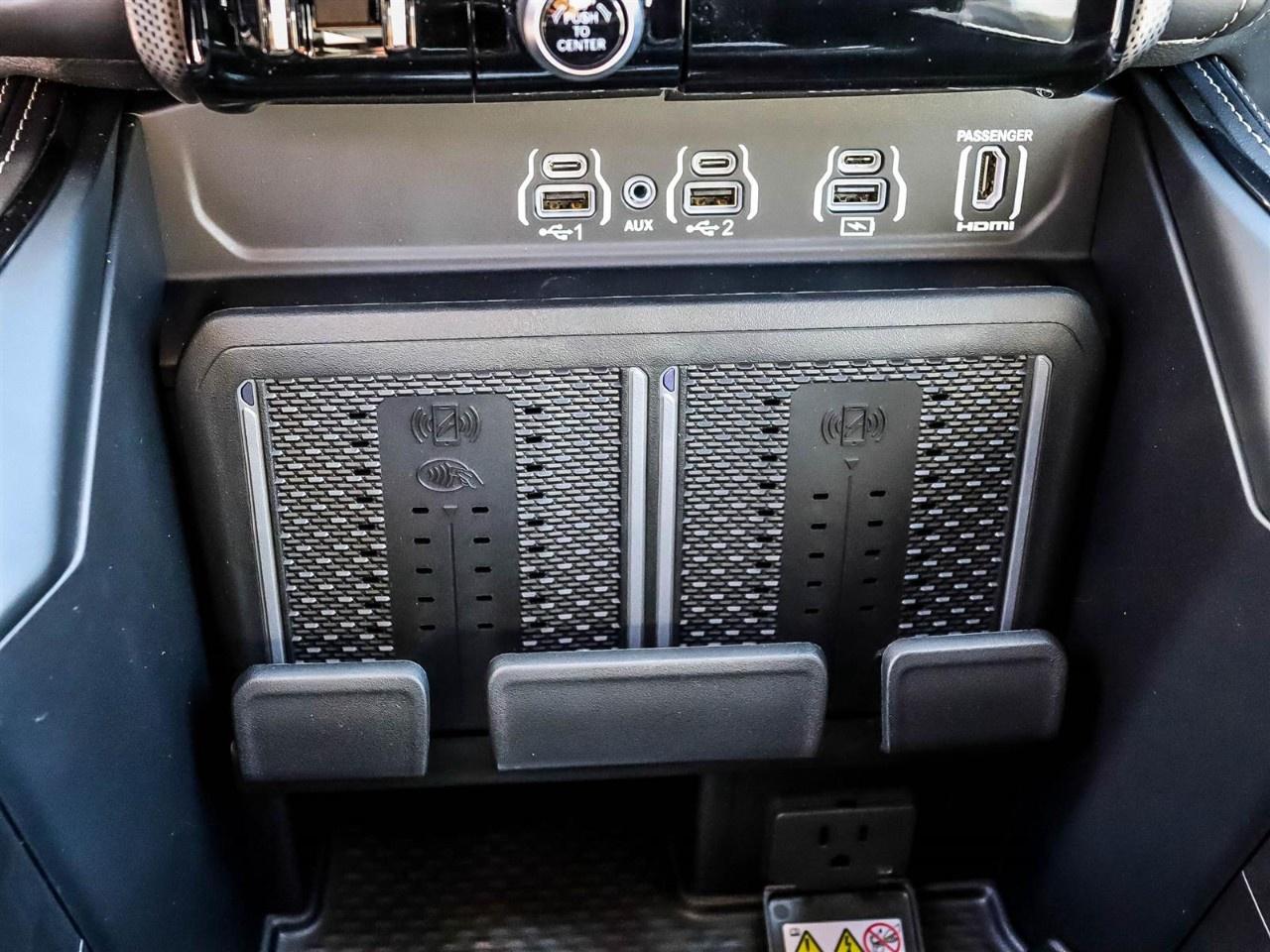 2027 RAM 1500 Limited 4x4 Crew Cab 5'7" Box Photo