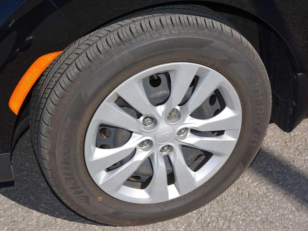 2022 Kia Soul LX Photo