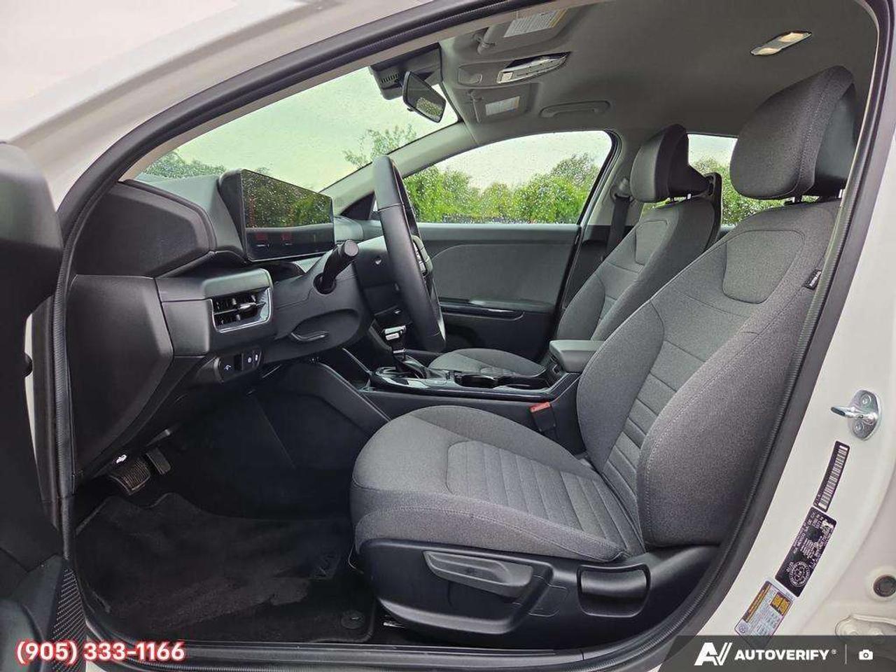 2025 Kia K4 EX Apple CarPlay & Android Auto • Remote Start System • Heated Front Seats • Lane Assist • SiriusXM® Satellite Radio Photo