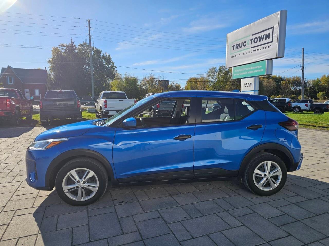 2025 Nissan Kicks Play S 4dr Front-Wheel Drive Photo