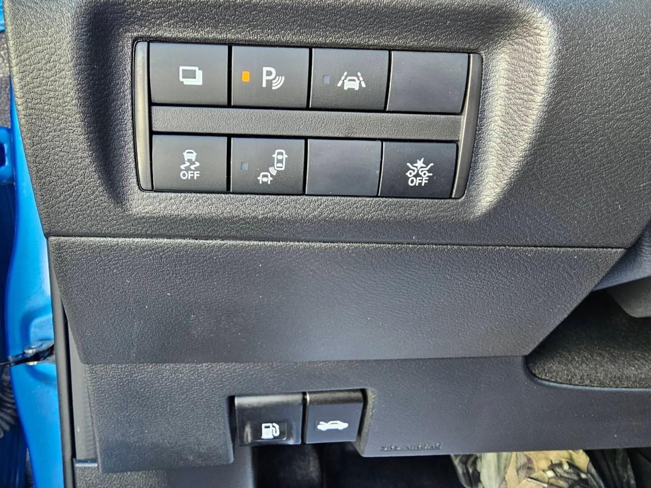 2025 Nissan Kicks Play S 4dr Front-Wheel Drive Photo