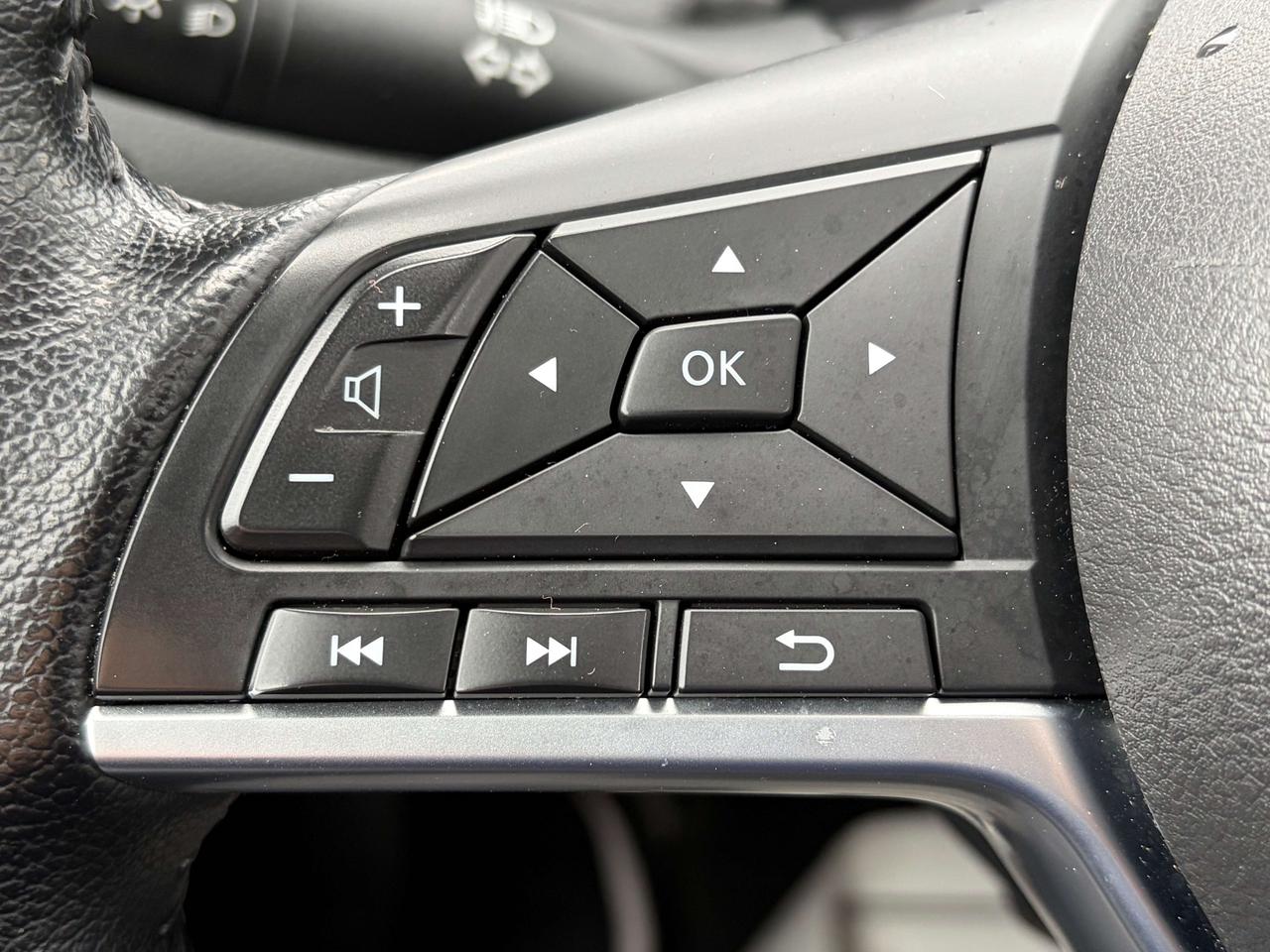 2023 Nissan Qashqai SV/AWD/HEATED SEATS/BACK UP CAM/CALL PICTON Photo