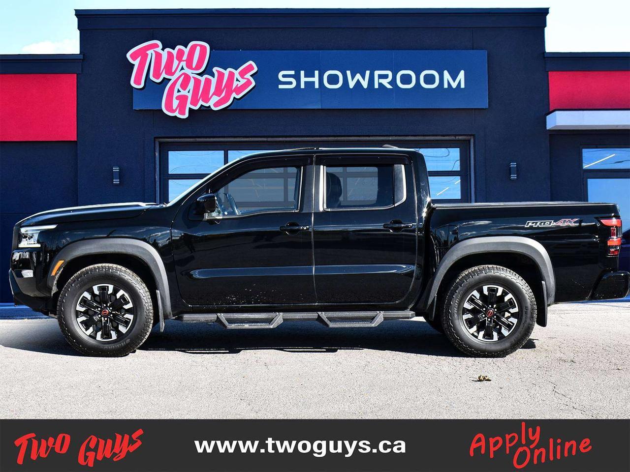 2022 Nissan Frontier PRO-4X LUXURY   3.8L Crew 4WD   Leather   Sunroof Photo