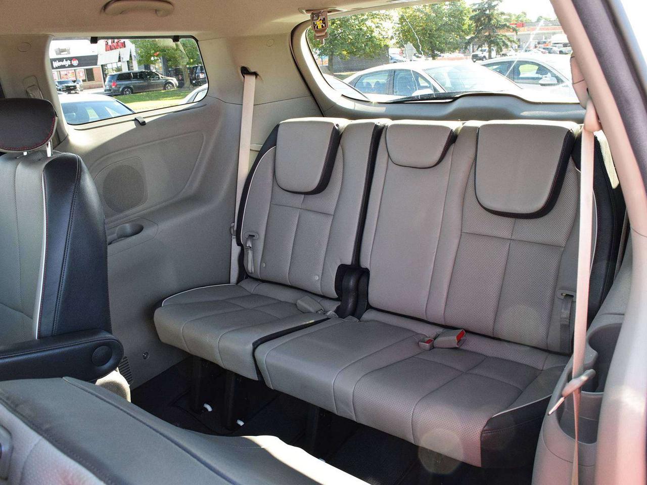 2016 Kia Sedona SX+ ~7-Passenger ~Leather ~Camera ~Blind Spot Photo