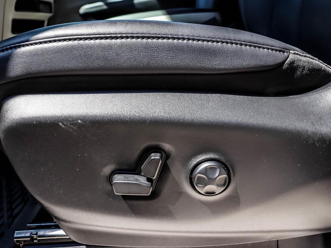 2024 Chrysler Pacifica Touring-L AWD Photo