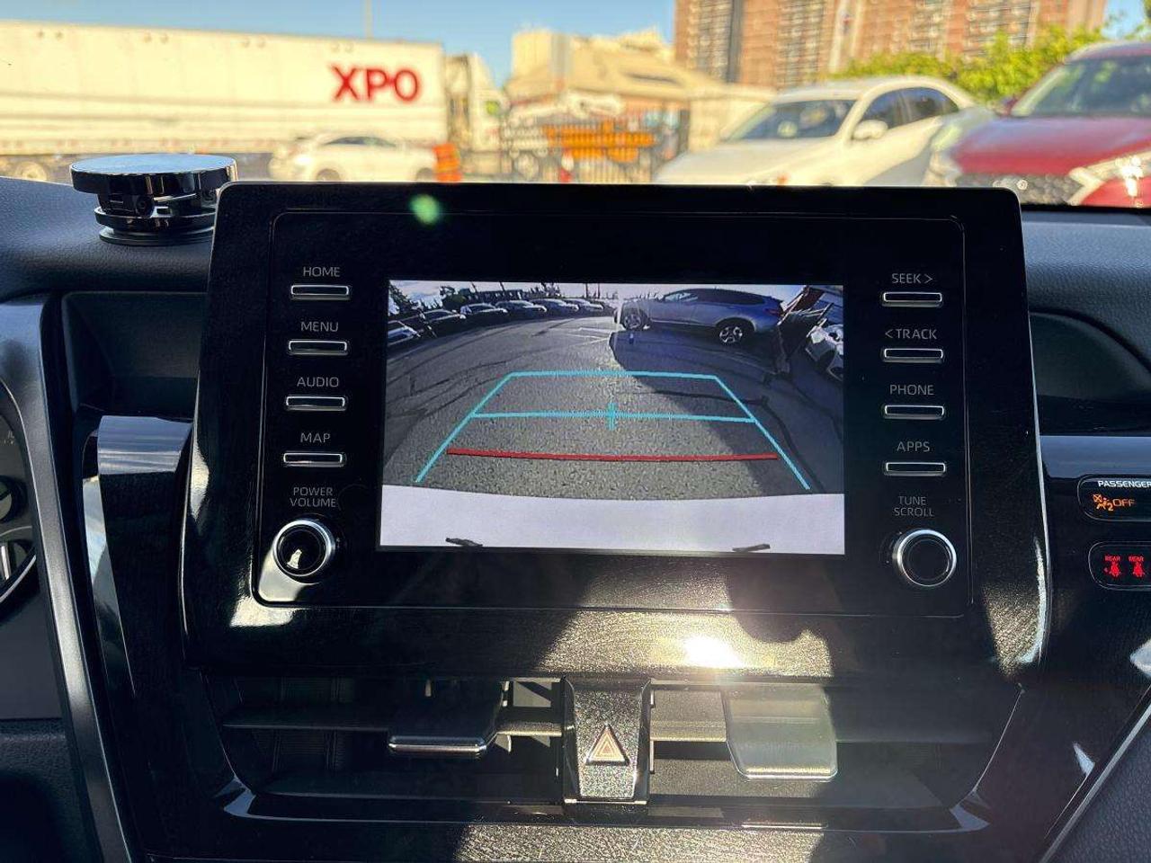 2023 Toyota Camry SE Low Mileage Photo