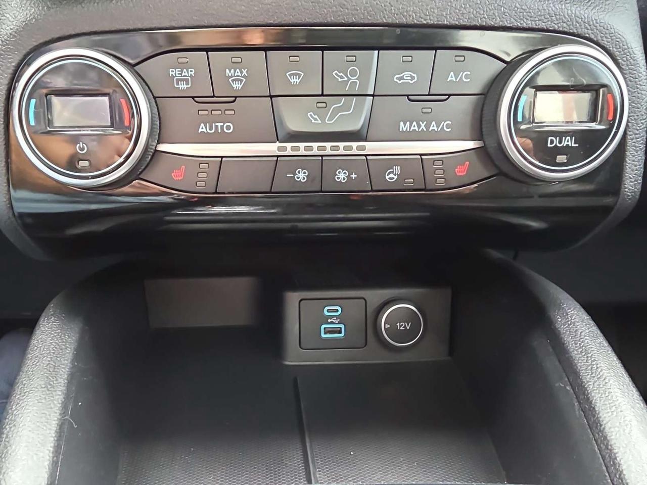 2021 Ford Escape SEL AWD * NO ACCIDENTS / PANORAMIC ROOF / FULL SERVICE HISTORY Photo