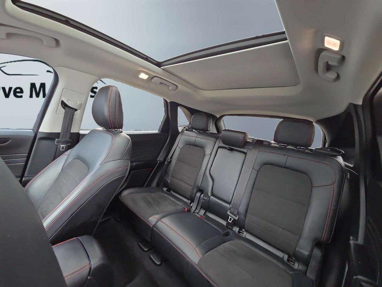 2021 Ford Escape SEL AWD * NO ACCIDENTS / PANORAMIC ROOF / FULL SERVICE HISTORY Photo