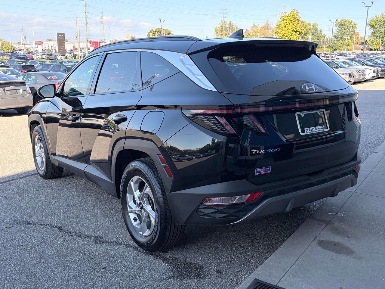 2024 Hyundai Tucson Trend AWD   Loaded   Factory Warranty   Clean Fax Photo