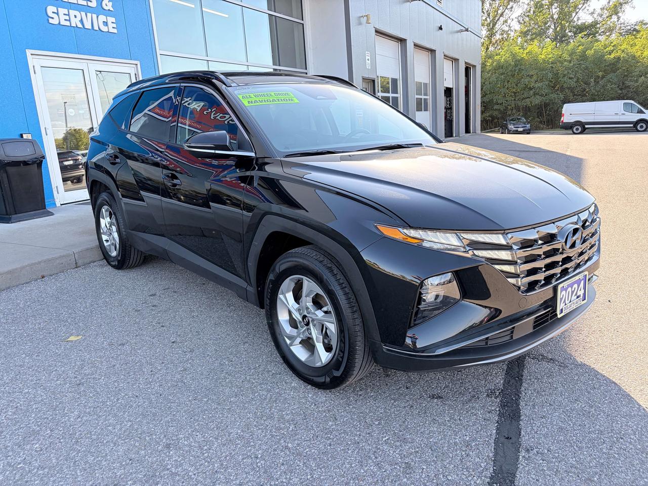 2024 Hyundai Tucson Trend AWD   Loaded   Factory Warranty   Clean Fax Photo