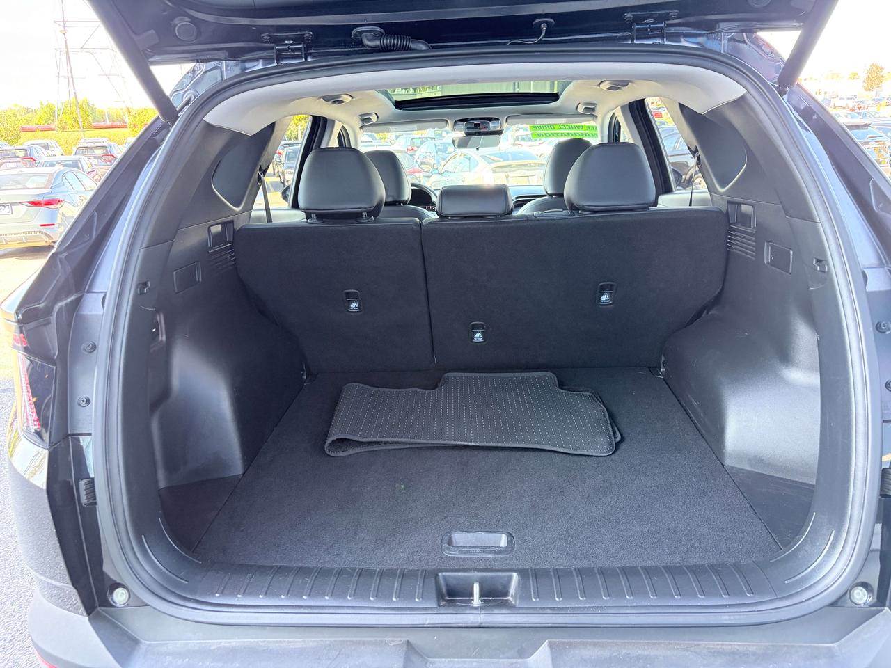 2024 Hyundai Tucson Trend AWD   Loaded   Factory Warranty   Clean Fax Photo