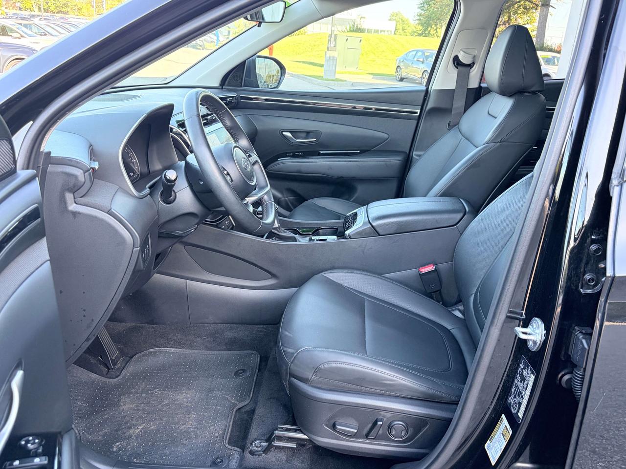2024 Hyundai Tucson Trend AWD   Loaded   Factory Warranty   Clean Fax Photo