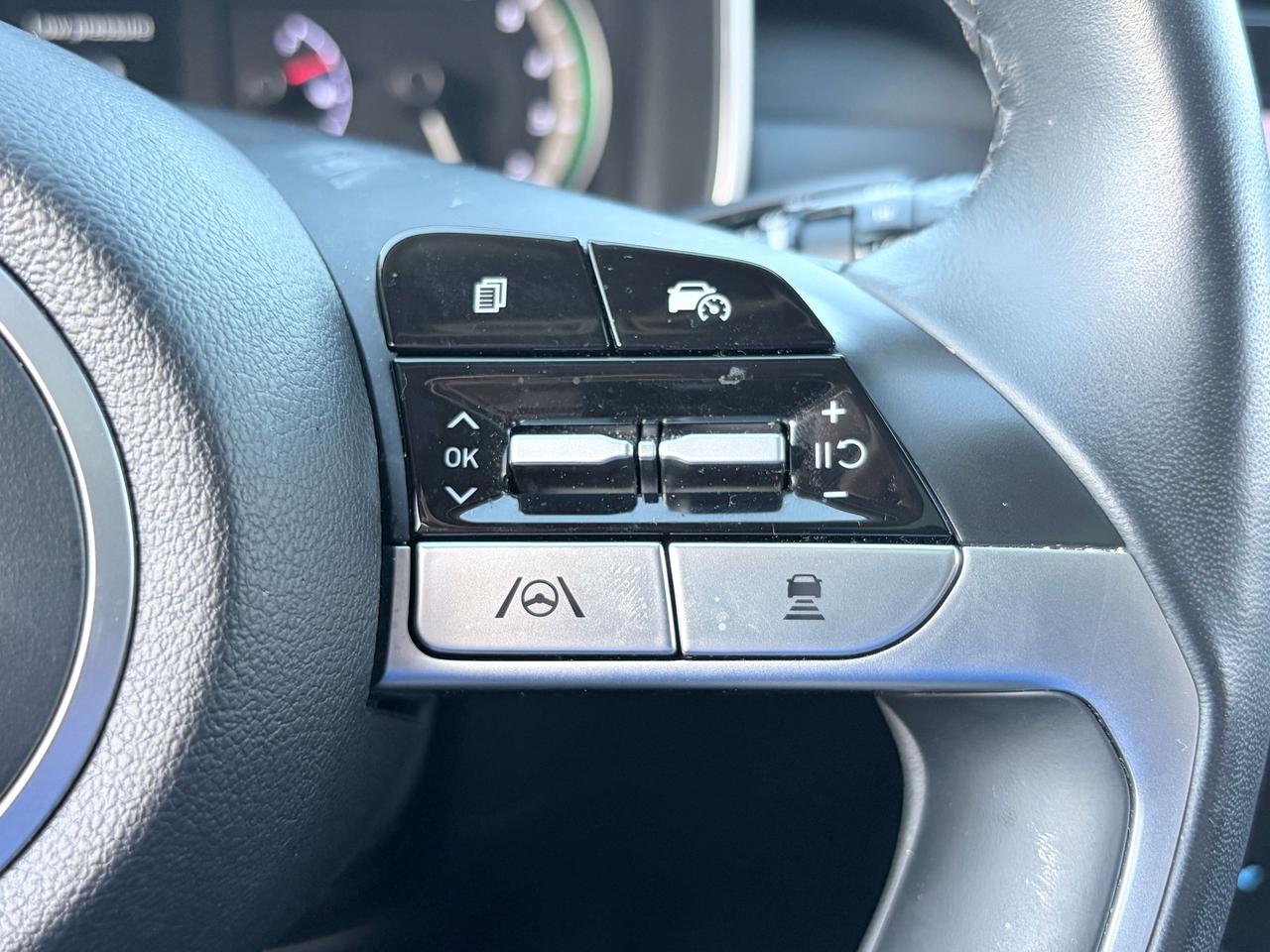 2024 Hyundai Tucson Trend AWD   Loaded   Factory Warranty   Clean Fax Photo
