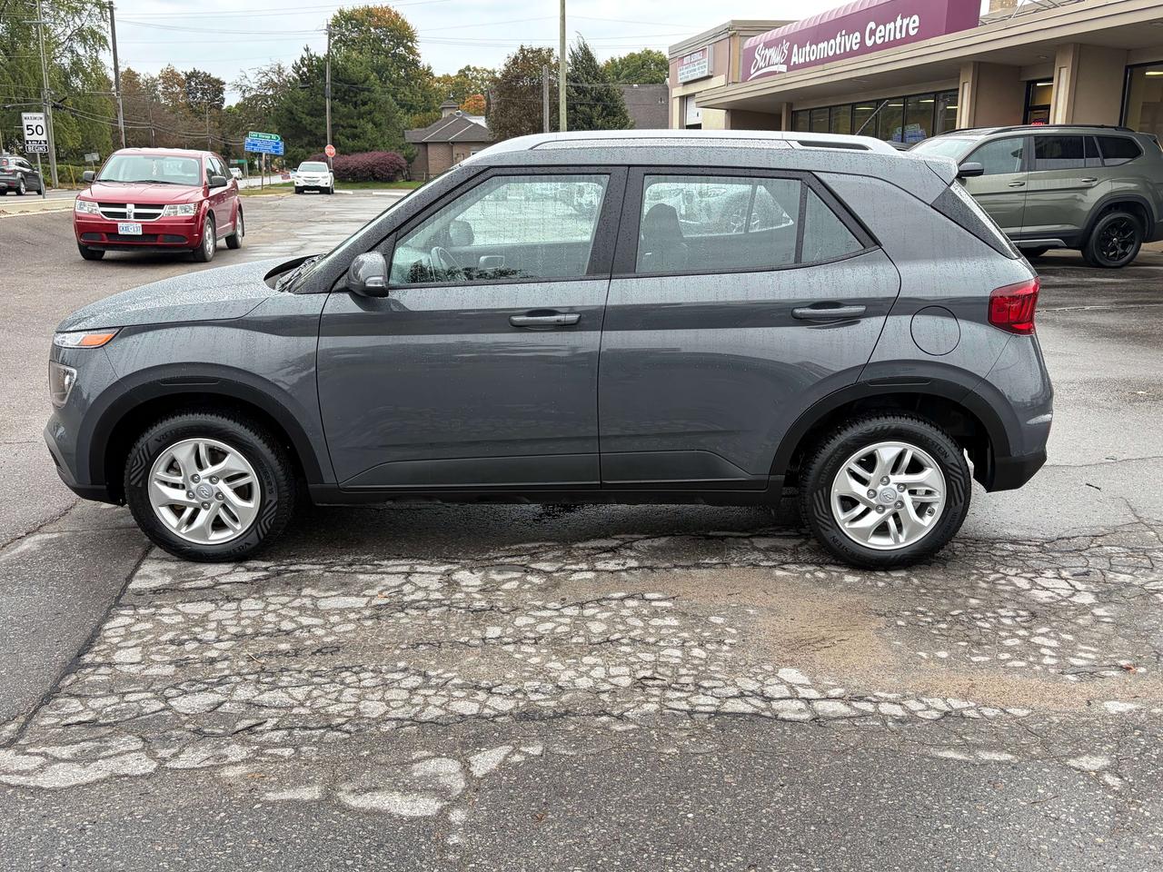 2026 Hyundai Venue PREFERRED/HEATED SEATS/BACK UP CAM/CALL PICTON Photo