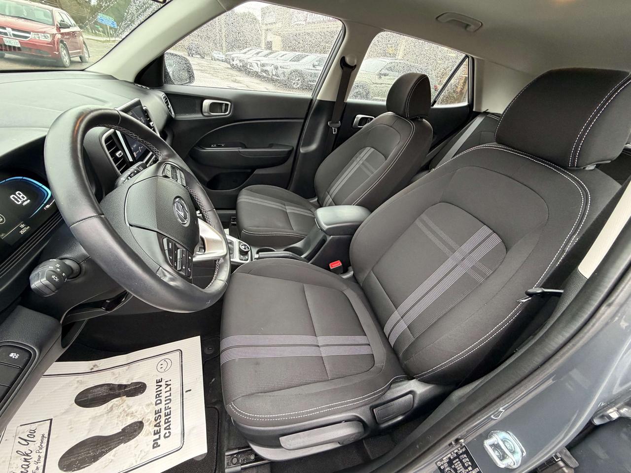 2026 Hyundai Venue PREFERRED/HEATED SEATS/BACK UP CAM/CALL PICTON Photo