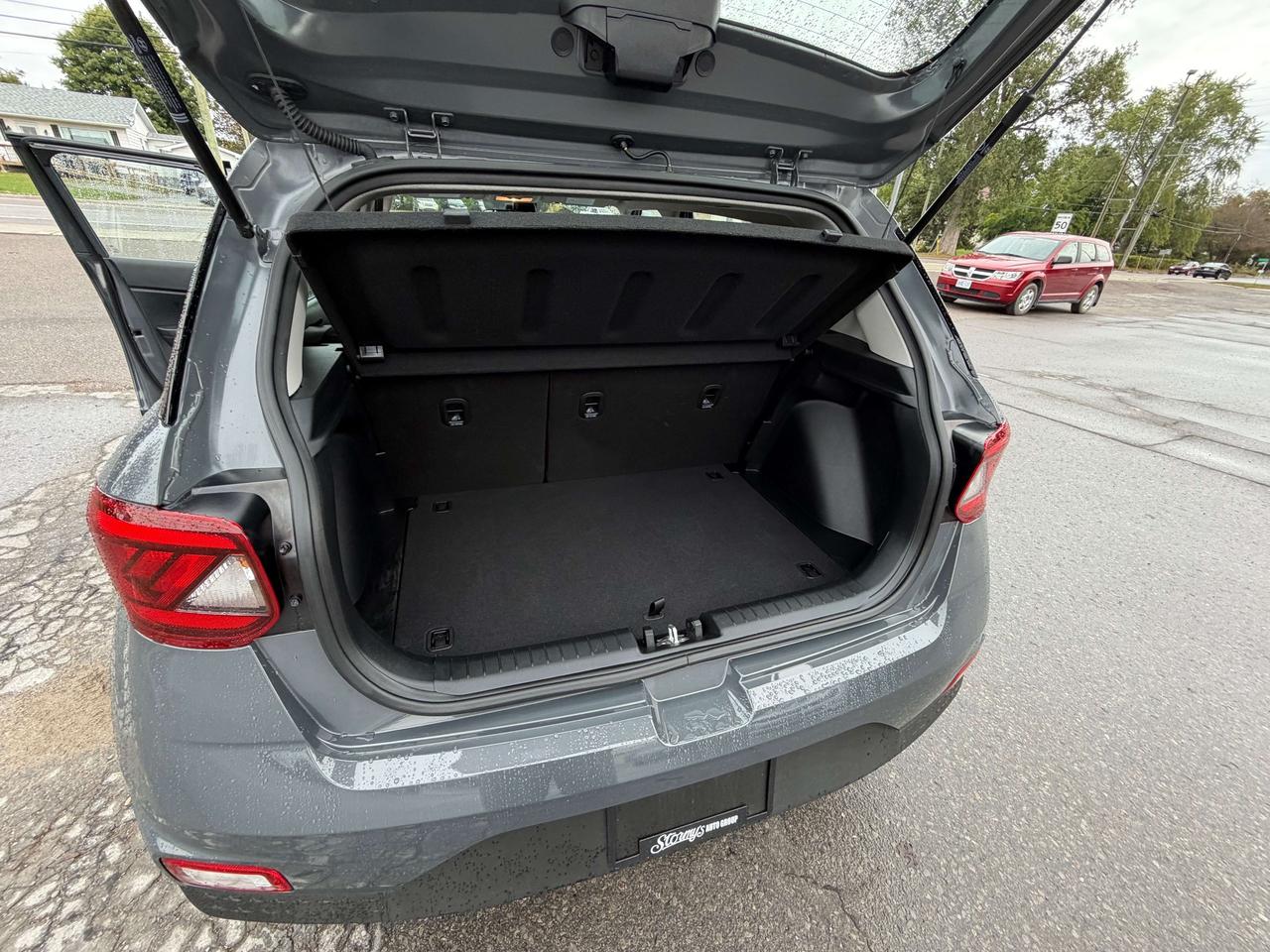 2026 Hyundai Venue PREFERRED/HEATED SEATS/BACK UP CAM/CALL PICTON Photo
