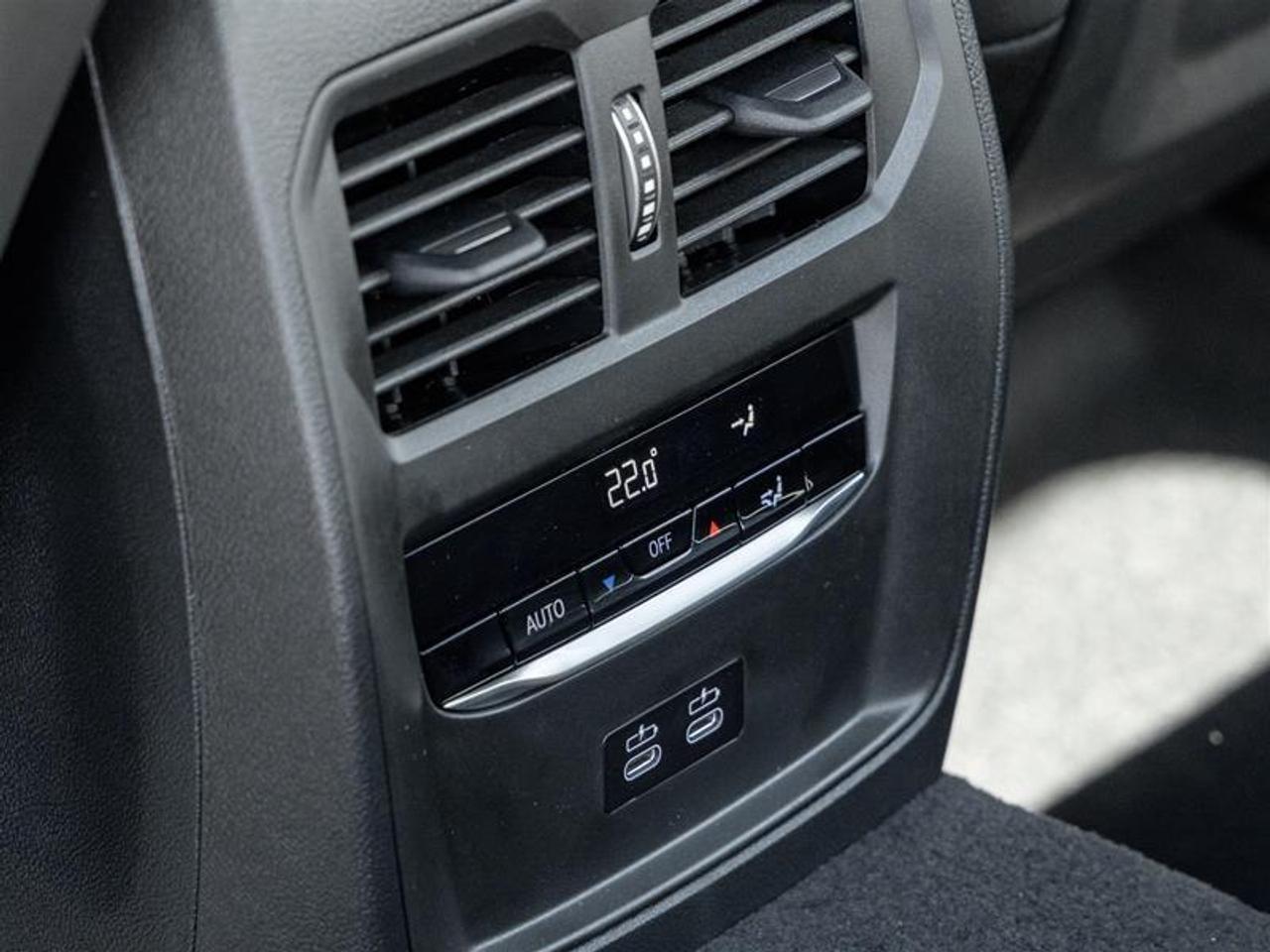 2026 BMW M340 i xDrive 4dr All-Wheel Drive Sedan Photo