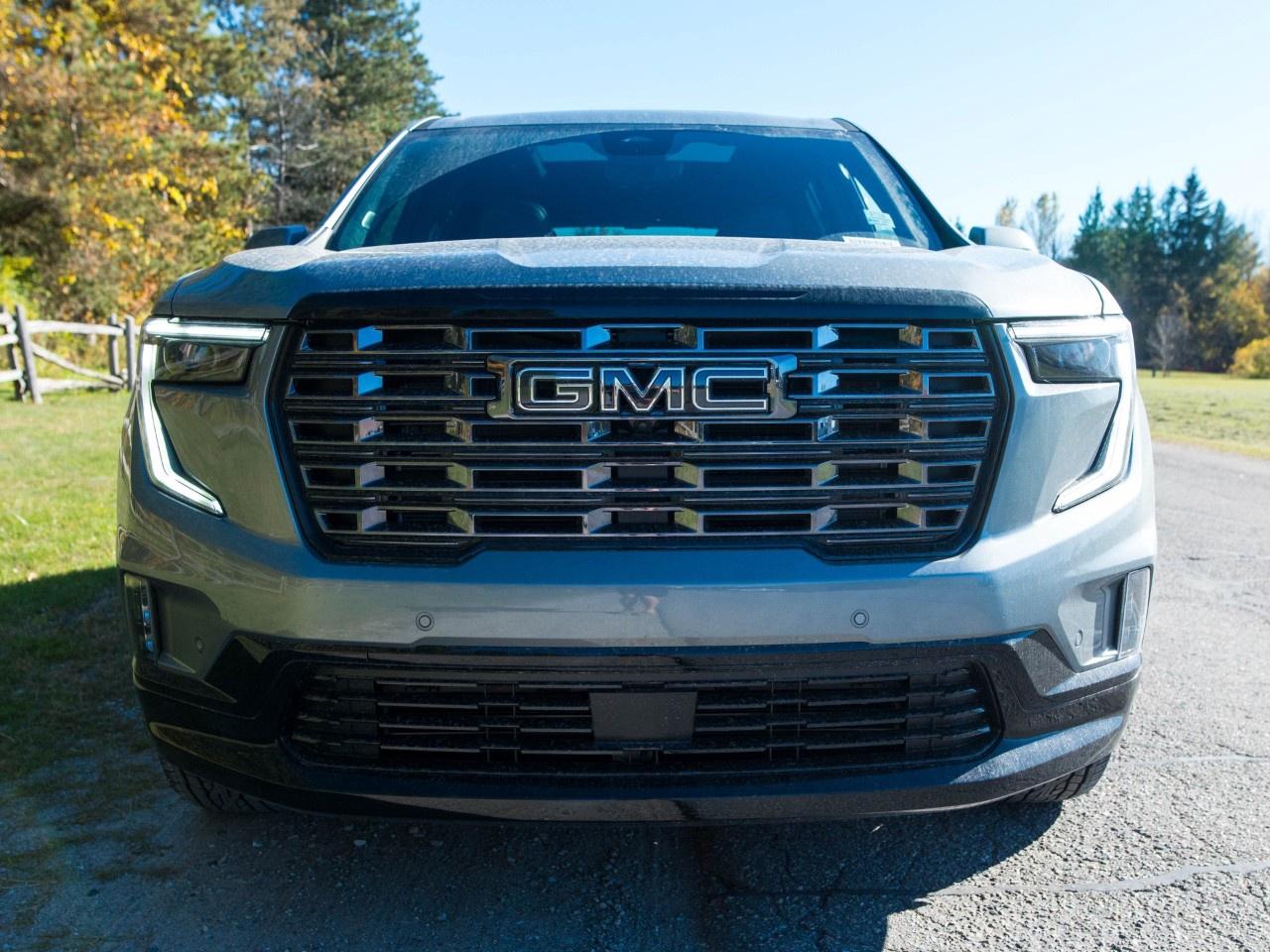 2027 GMC Acadia AWD Denali Ultimate Photo