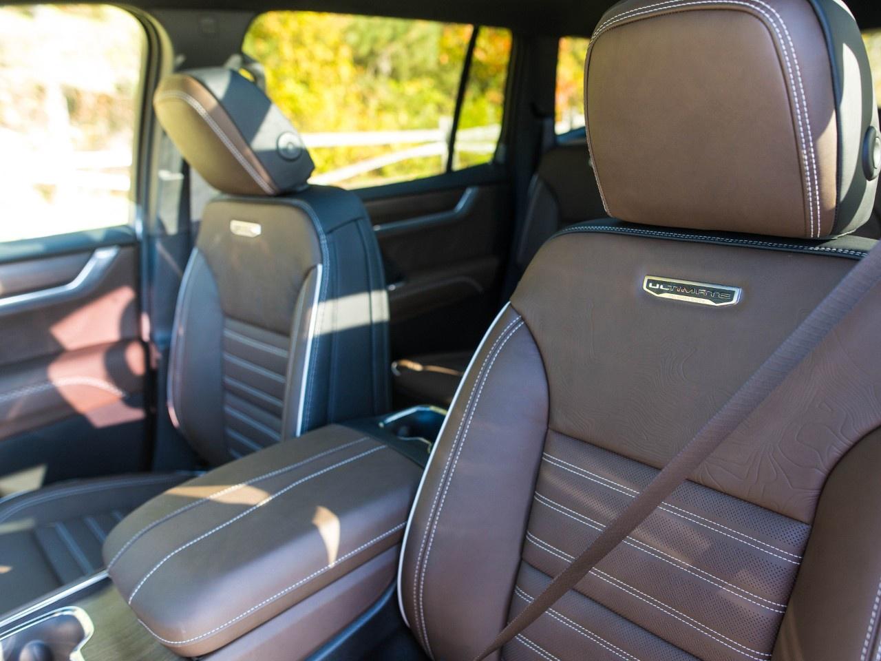 2027 GMC Acadia AWD Denali Ultimate Photo