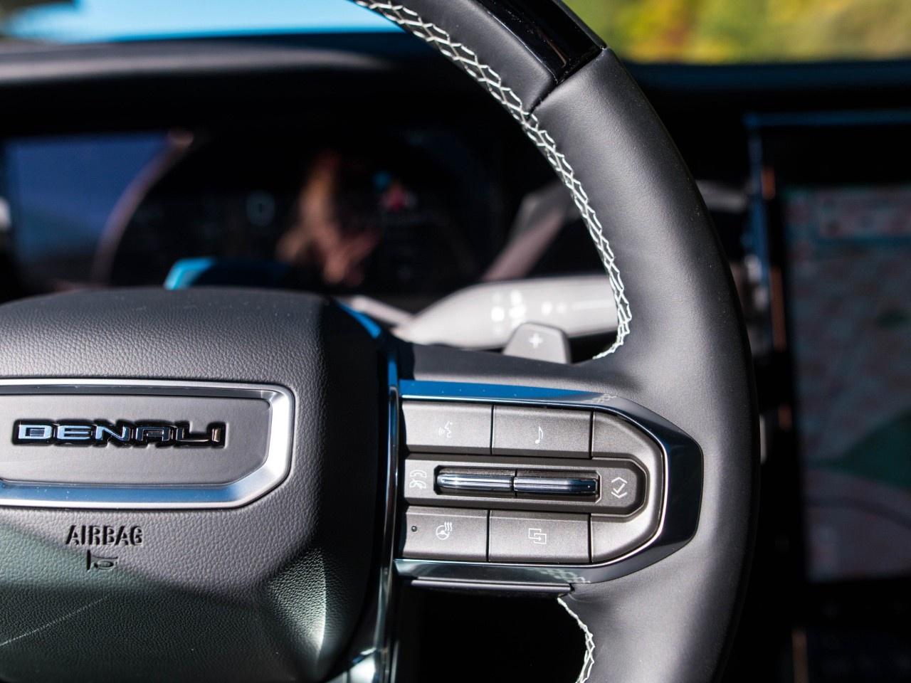 2027 GMC Acadia AWD Denali Ultimate Photo